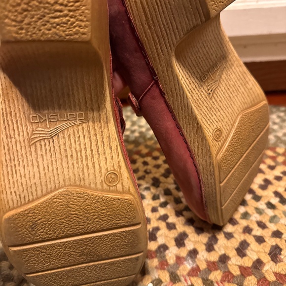 Dansko Women's Missy Mary Jane Red Vegan size 10.5 eu 41   Leather uppers. Roomy - Picture 9 of 9